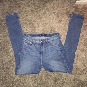 Women’s hollister jeans